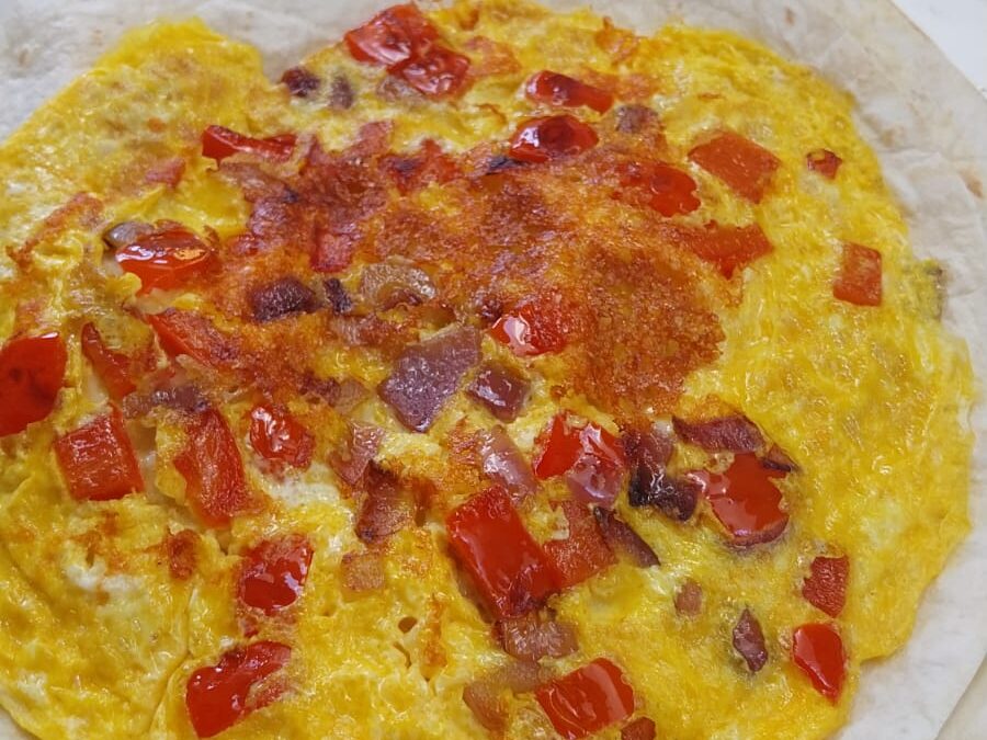 Pizza omelette – A great bulking breakfast